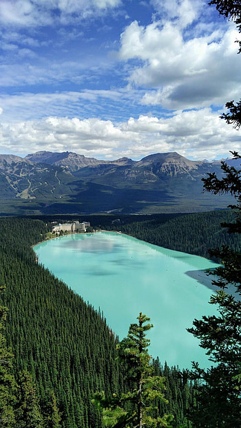 Lake Louise Alberta, 2160x3840 Damndoodle HD phone wallpaper