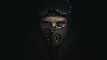 — Veiled Sentinel: Frost‑Eyed Shadow HD wallpaper