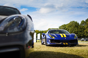: Blue Ferrari with Yellow Racing Stripes, car, Ferrari HD wallpaper