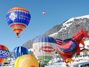 Up in the Air, hot air balloons, balloons, winging away HD wallpaper