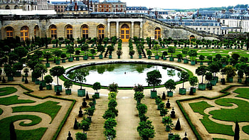 Wonderful Green Garden, buildings, green, bushes, garden, pool, wonderful, houses, pots HD wallpaper
