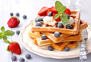 waffle , Food graphy, Appetizing treat, Crispy delight HD wallpaper