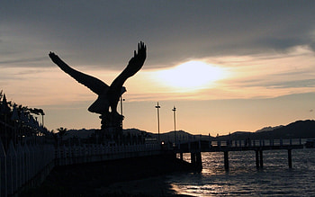 Langkawi Travels, Eagle Square sunset, Langkawi island HD wallpaper