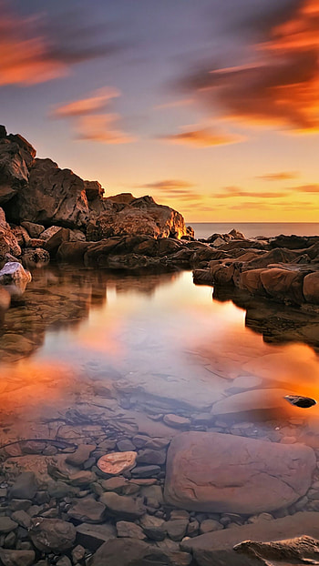 Beautiful seaside view, Nature's stunning display, Captivating background, Serenity in motion HD phone wallpaper