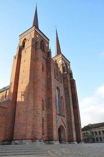 Experience in Roskilde, Denmark, Cultural exploration, Immersive travel HD phone wallpaper