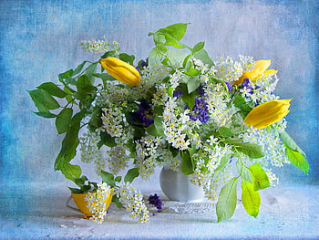 Still life, vase, beautiful, tulips, spring, nice, pretty, flowers, lovely, harmony HD wallpaper