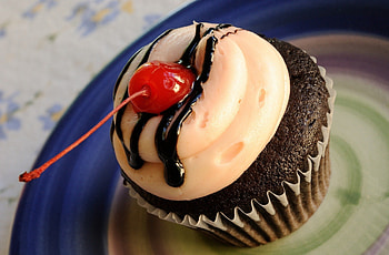 Cherry Cup Cake, graphy, Cherry, Cup, Cake, food HD wallpaper