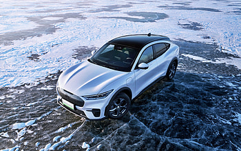 Ford Mustang Mach-E, 2022, front view, exterior, electric crossover, new white Mustang Mach-E, american cars, Ford HD wallpaper