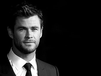 Chris Hemsworth, mna, white, black, man, actor, bw, tie HD wallpaper