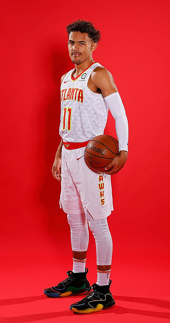 Trae Young, Striking , Impressive graphics, Athlete's tribute HD phone wallpaper