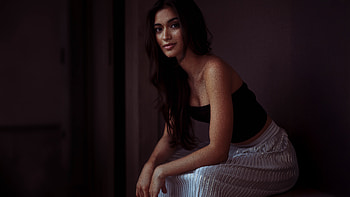 Girl In Black Looking At You, girls, model, hoot, black-dress HD wallpaper