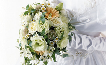 * Special day *, bouquet, roses, special day, beautiful, white dress, wedding, flowers, bride, lovely HD wallpaper