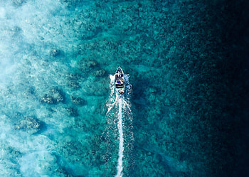 Boat, holiday, blue sea, aerial view HD wallpaper