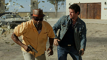 2 Guns (2022) movie HD wallpaper
