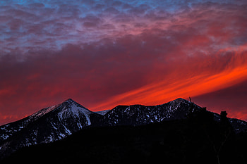 Mountains, sunset, sky, snow mountains HD wallpaper