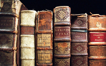 Antique bookshops, Leather-bound treasures, Dusty pages, Literary relics HD wallpaper