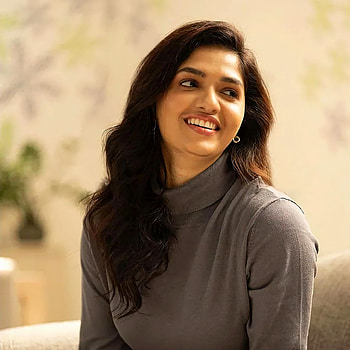Sunaina, face, tamil_actress HD phone wallpaper