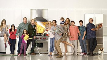 Modern Family (2022) movie HD wallpaper