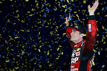 Gordon Wins at Martinsville, Gordon, graphy, racing, Jeff Gordon, driver, Martinsville, beautiful, wide screen, NASCAR, auto HD wallpaper