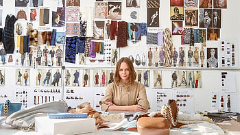 Stella McCartney, Sustainable by design, Expertise, McCartney's vision HD wallpaper