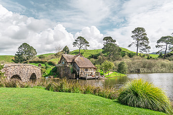 Exploring Hobbiton, Shire wanderings, Serene destination, Unforgettable experience HD wallpaper