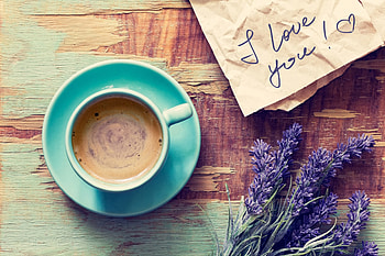 Coffee flavored with lavender, table, foam, letter recognition, mug, lavender, coffee, flowers, saucer, drink HD wallpaper