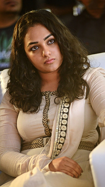 Nithya Menon, multilingual actress, okadalkanmani HD phone wallpaper