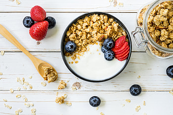 Food, breakfast, blueberry, strawberry, fruits HD wallpaper