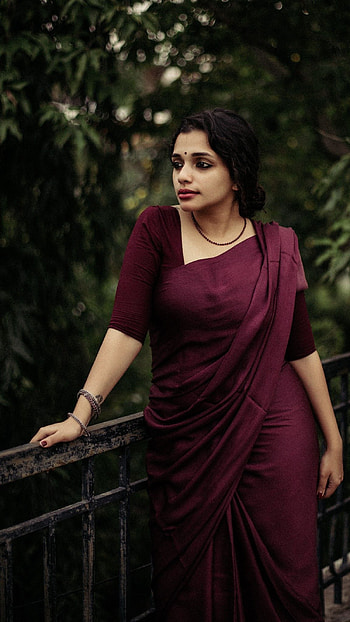 Ann Augustine, malayalam actress, saree beauty, model HD phone wallpaper