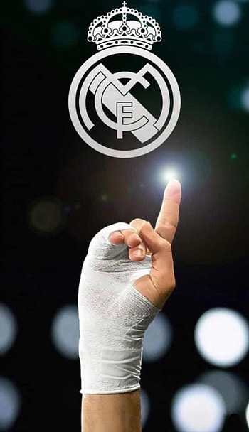 Benzema, finger, thumb HD phone wallpaper
