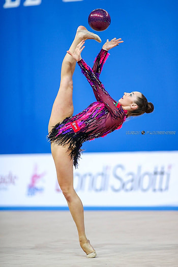 Katsiaryna Halkina, Rhythmic Gymnastics HD phone wallpaper