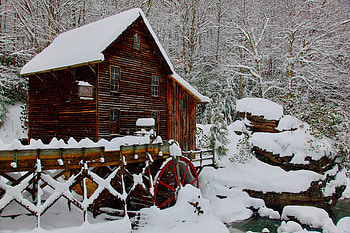 Grist mill- West Virginia, winter, west virginia, nice, snowflakes, snow, trees, grist mill, america, frost, snowy, frozen, mill, cold, beautiful, water mill, nature, lovely, forest, ice HD wallpaper