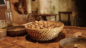 Walnuts, Fresh and delectable, Yummy food, Quality ingredient HD wallpaper