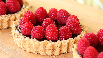 Raspberry chocolate tart, No-bake recipe by Buona Pappa, Decadent and luscious, Perfectly balanced sweetness HD wallpaper