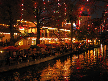 The River Walk in San Antonio, cafes, river, san antone, the river walk HD wallpaper