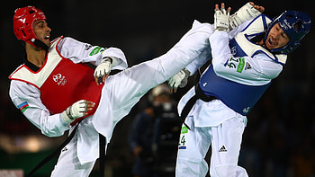 Piotr Pazinski vs Milad Beigi Harchegani, Taekwondo HD wallpaper
