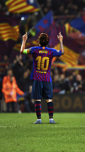 Lionel Messi, Sports superstar, Football icon, Record-breaking achievements HD phone wallpaper
