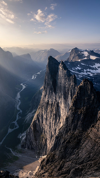 Troll Wall, Norway HD phone wallpaper