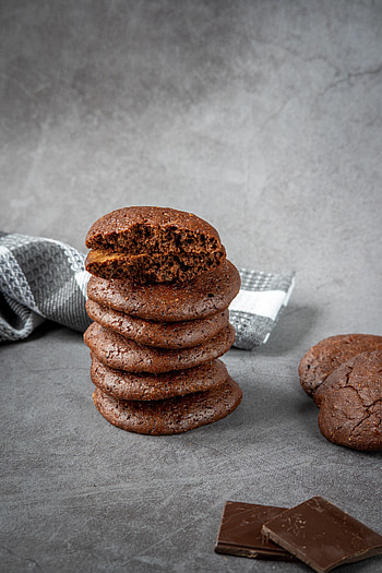 Food, Chocolate, Desert, Cookies, Bakery Products, Baking HD phone wallpaper
