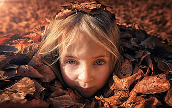 Just a very bright day in fall, blonde, cute, john wilhelm, girl, ciopil, orange, r ed, autumn, funny, leaf, child HD wallpaper