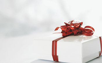 Gifts, Beautiful , Festive presents, Thoughtful surprises HD wallpaper