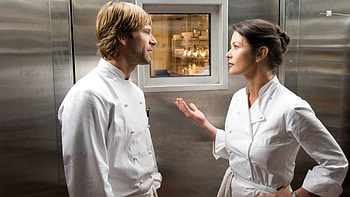 No Reservations, Delicious dishes, Culinary journey, Heartwarming moments HD wallpaper