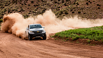 2017 Chevrolet Colorado ZR2, Off-road Driving HD wallpaper