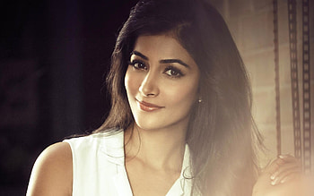 Pooja Hedge, pooja-hedge, indian-celebrities, girls, desi-girls HD wallpaper