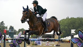 Jessica Springsteen, Equestrian jumping, Tokyo Olympics, Equestrian elite HD wallpaper