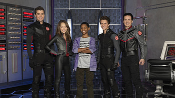 Lab Rats TV show, Bionic siblings, High-tech lab, Action-packed adventures HD wallpaper