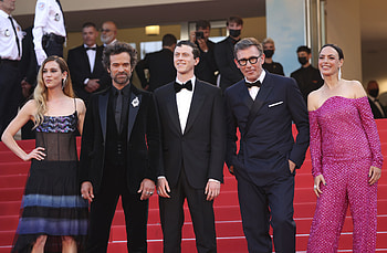 Selensky opens Cannes, War and cinema, USA, News today HD wallpaper