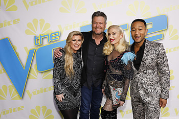 Blake Shelton, Kelly Clarkson officiating, Wedding plans HD wallpaper