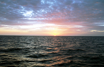 Gulf of Mexico Sunrise, Gulf of Mexico, Sunrise, Open Sea, Ocean HD wallpaper