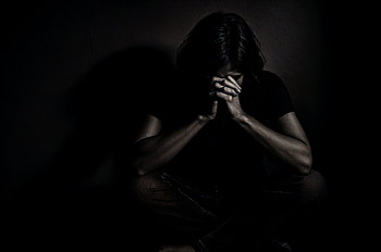 : Solitary Shadows — Depression, praying, silhouette HD wallpaper